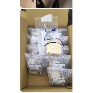 Motor Xoay Vỉ Đá Viên Tủ Lạnh Hitachi