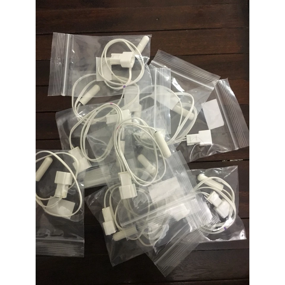 Cảm biến tủ lạnh hitachi Cảm biến tủ lạnh hitachi