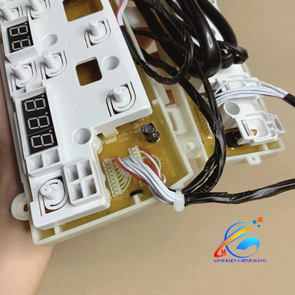 sg-11134201-7rdyk-m08zfjnnw4br59